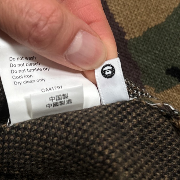 AAPE A Bathing Ape Green Camo Big Logo Knit Rabbit Hair Sweater Mens Small - Picture 8 of 11